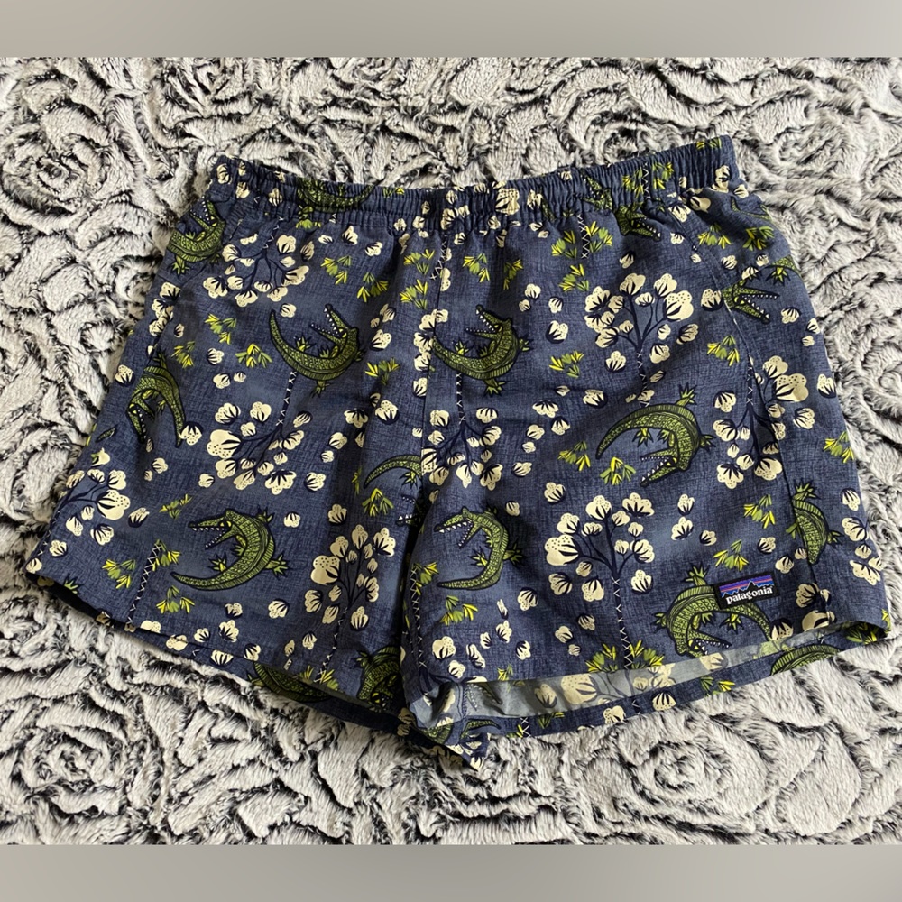 Patagonia Blue Floral Fish Print Women's Shorts